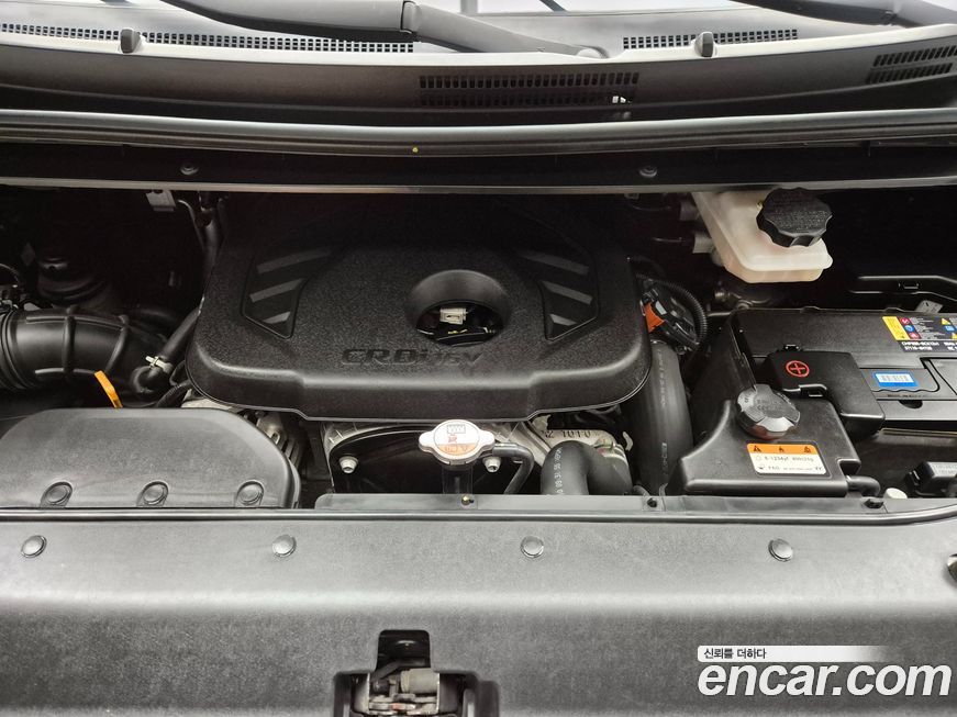 Hyundai Starex 2021