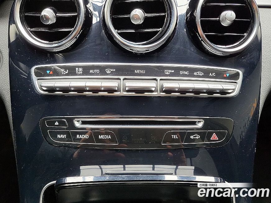 Mercedes-Benz C-Class 2018