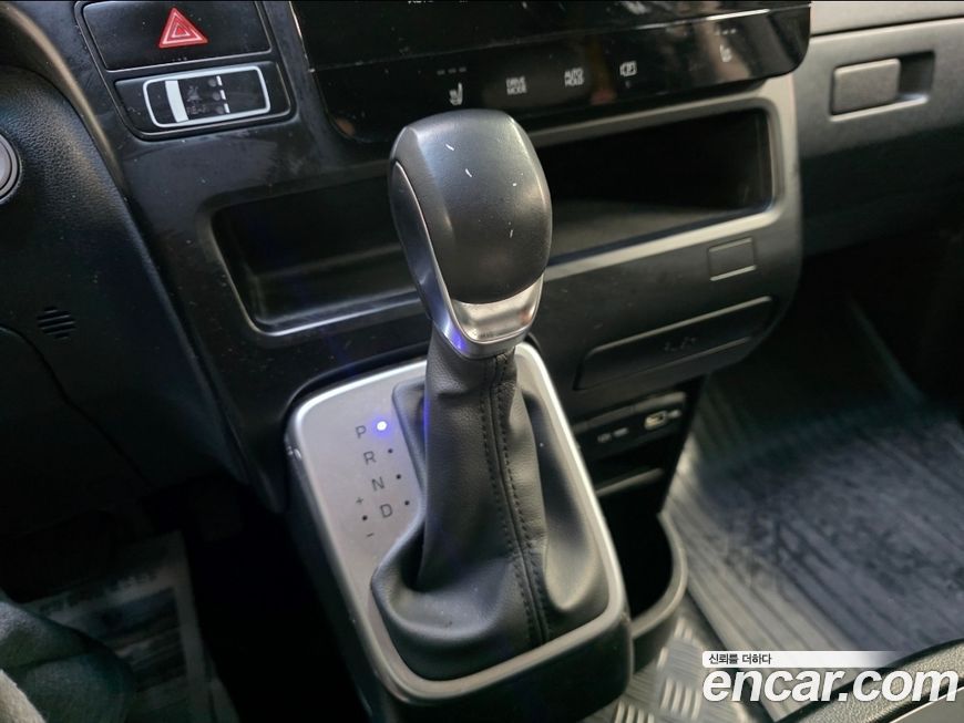 Hyundai Staria 2023