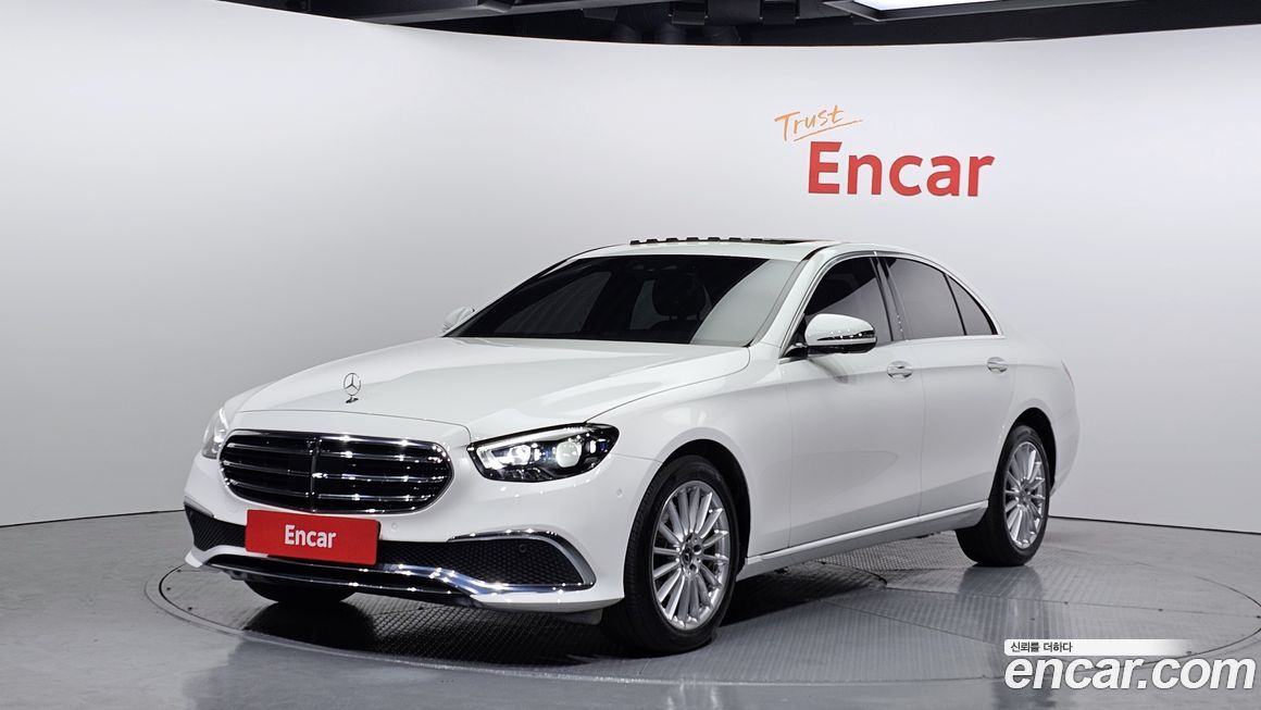 Mercedes-Benz E-Class 2021