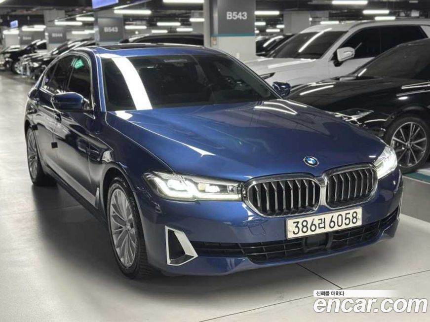 BMW 5-Series 2021