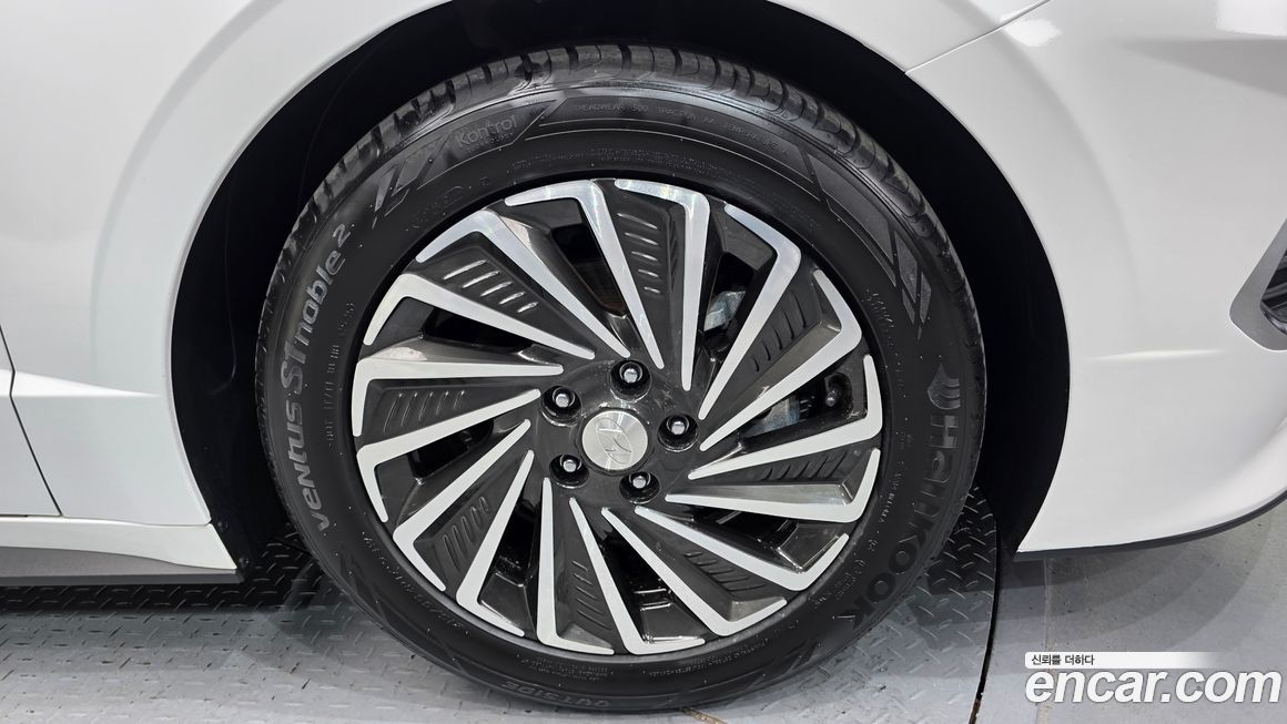 Hyundai Sonata 2021
