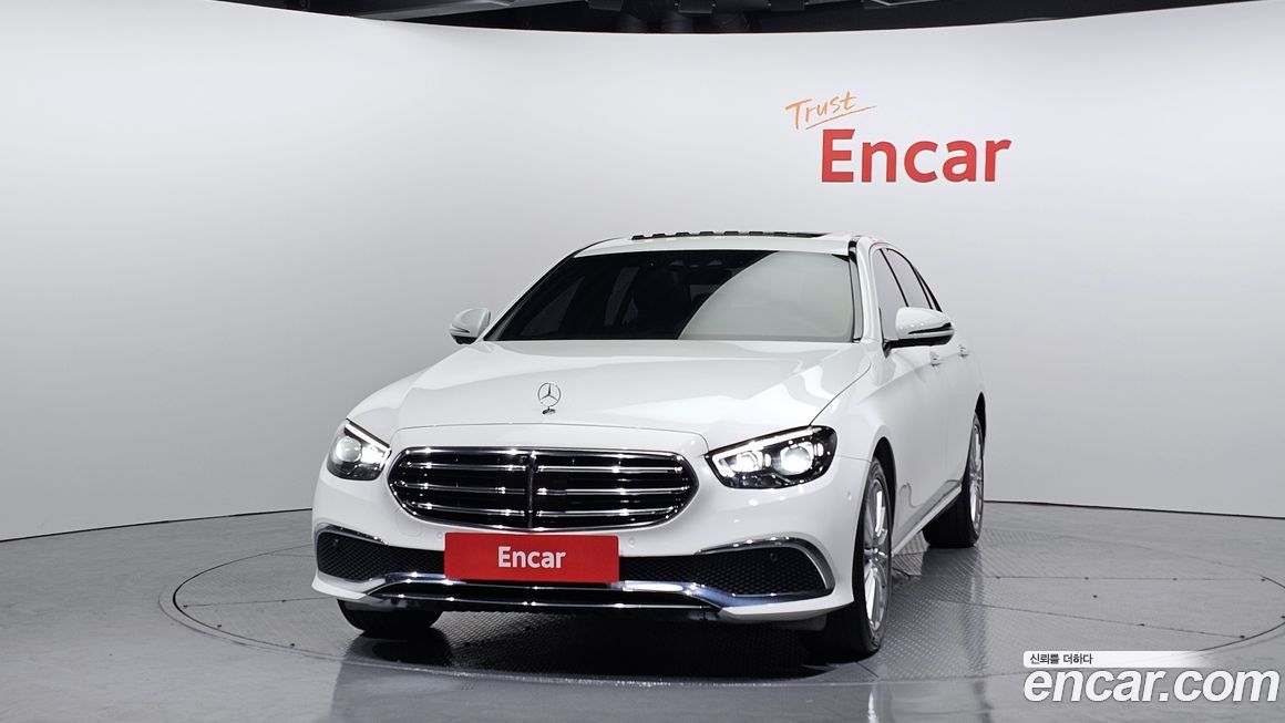 Mercedes-Benz E-Class 2021