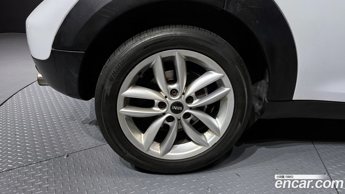 Mini Countryman 2011