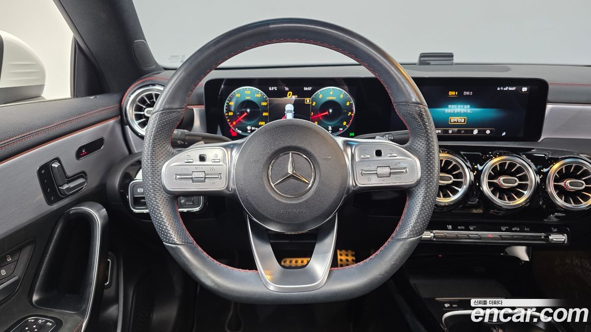 Mercedes-Benz CLA-Class 2021