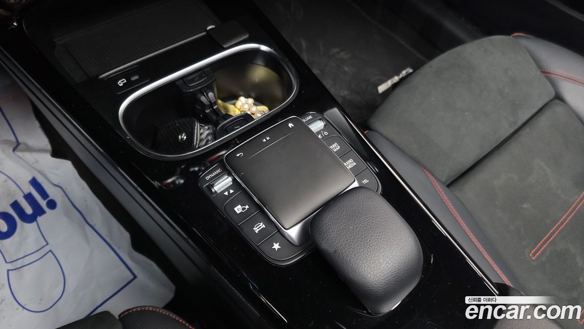 Mercedes-Benz CLA-Class 2021