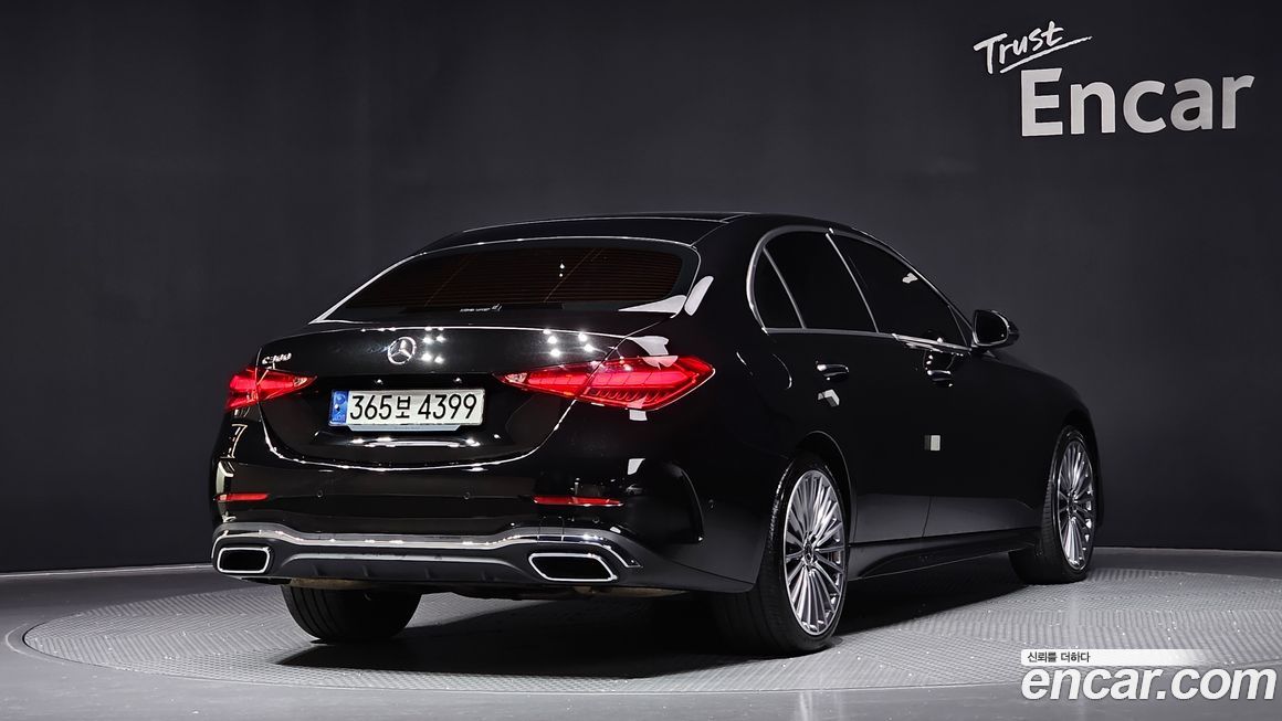 Mercedes-Benz C-Class 2022
