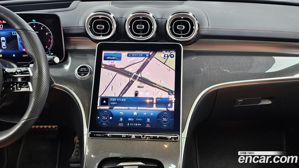 Mercedes-Benz C-Class 2022