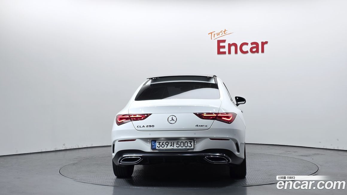 Mercedes-Benz CLA-Class 2021