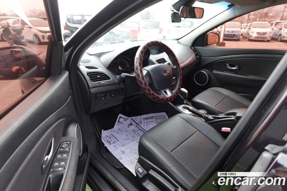 Renault-KoreaSamsung SM3 2011