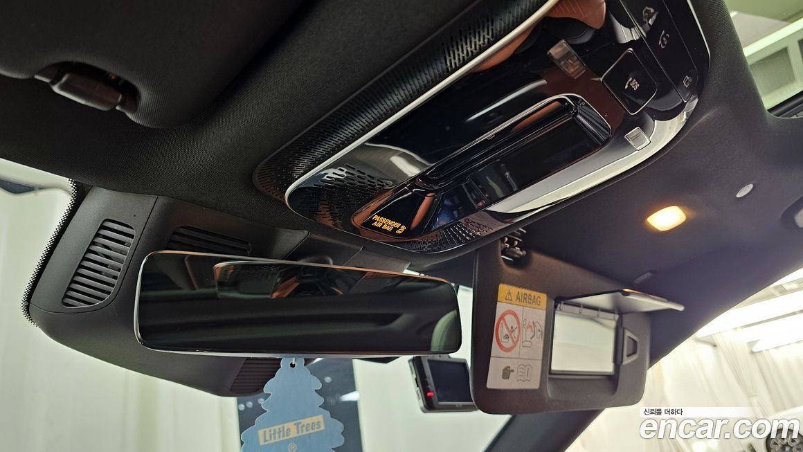 Mercedes-Benz C-Class 2022