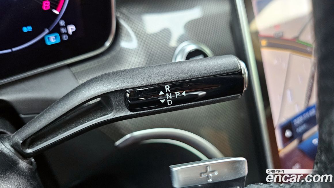 Mercedes-Benz C-Class 2022