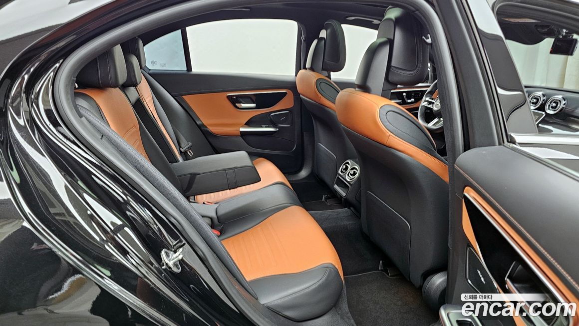 Mercedes-Benz C-Class 2022