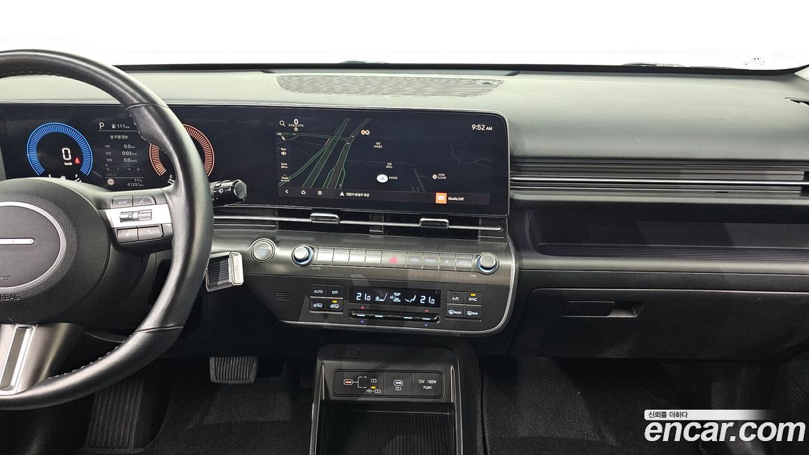 Hyundai Kona 2025