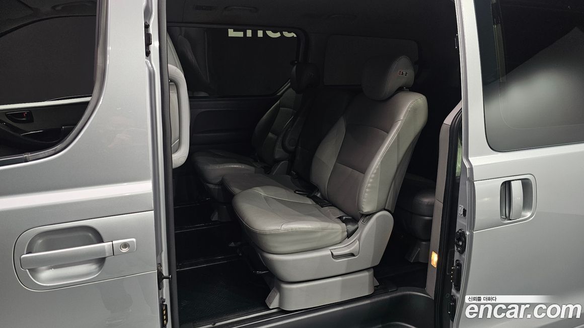 Hyundai Starex 2020