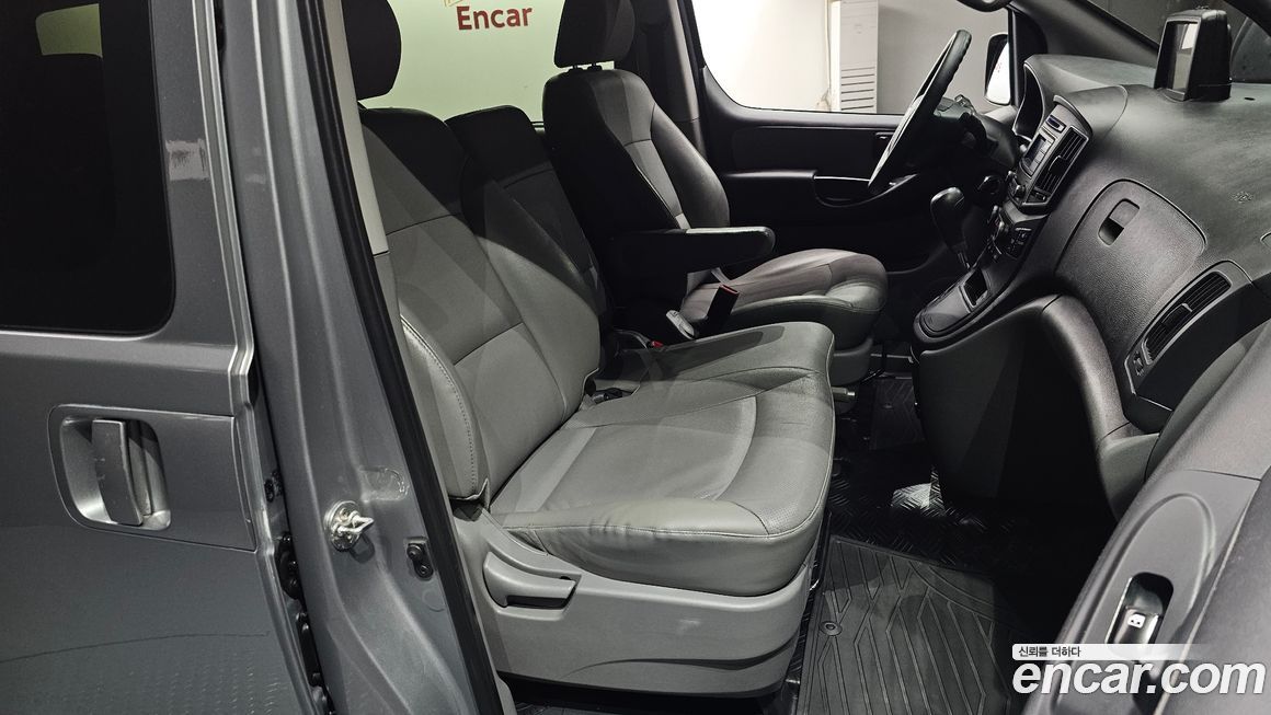 Hyundai Starex 2020