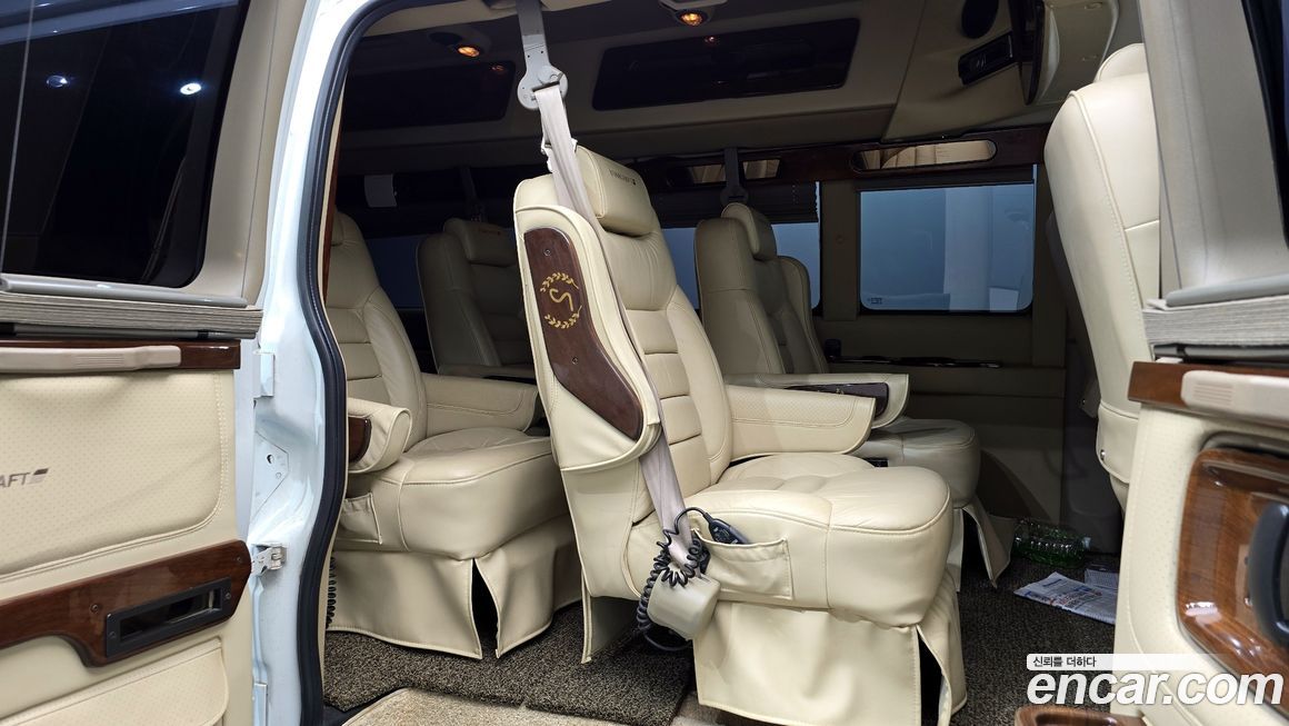 Chevrolet Express Van 2010