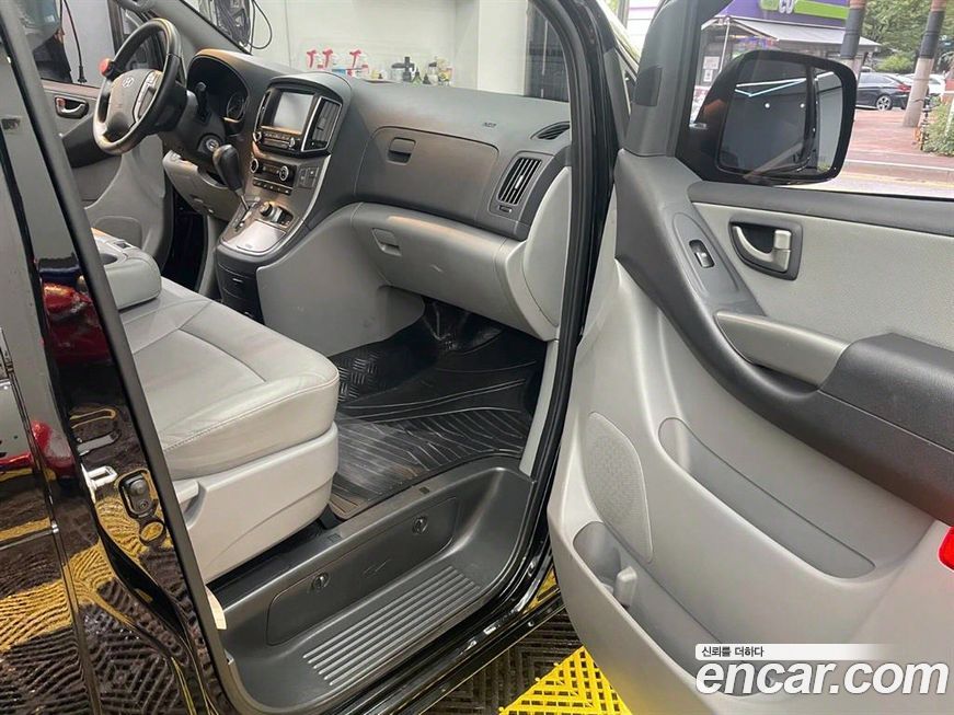 Hyundai Starex 2018