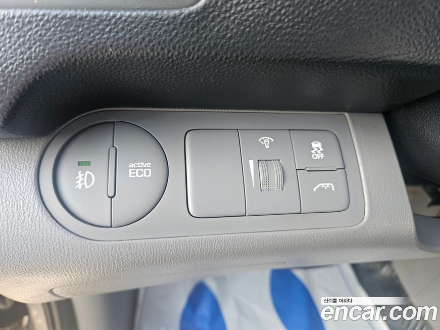 Hyundai Starex 2021