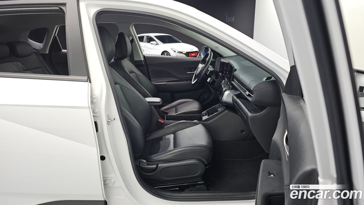 Hyundai Kona 2025