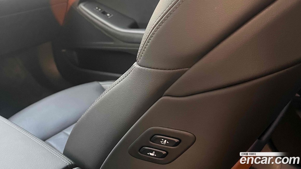 Genesis G80 2018