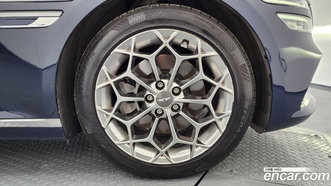 Genesis G80 2021