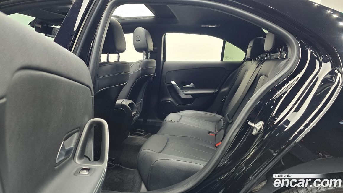 Mercedes-Benz A-Class 2021