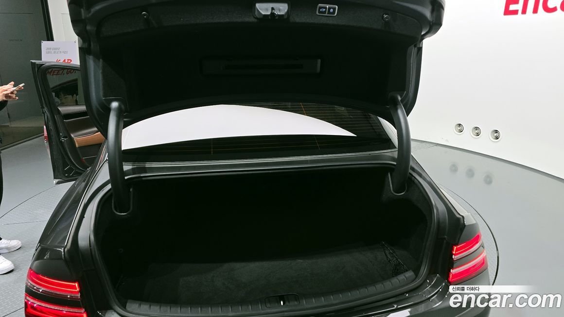Genesis G80 2021