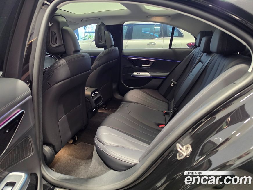 Mercedes-Benz E-Class 2025