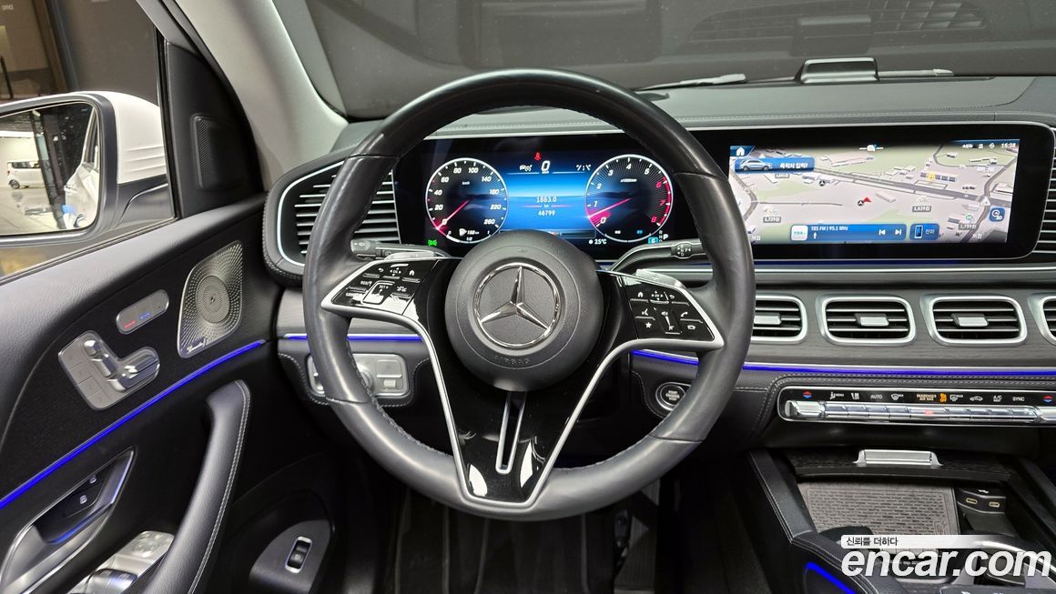 Mercedes-Benz GLE-Class 2023