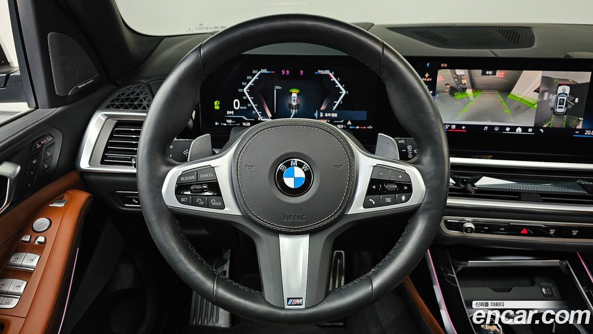 BMW X7 2024
