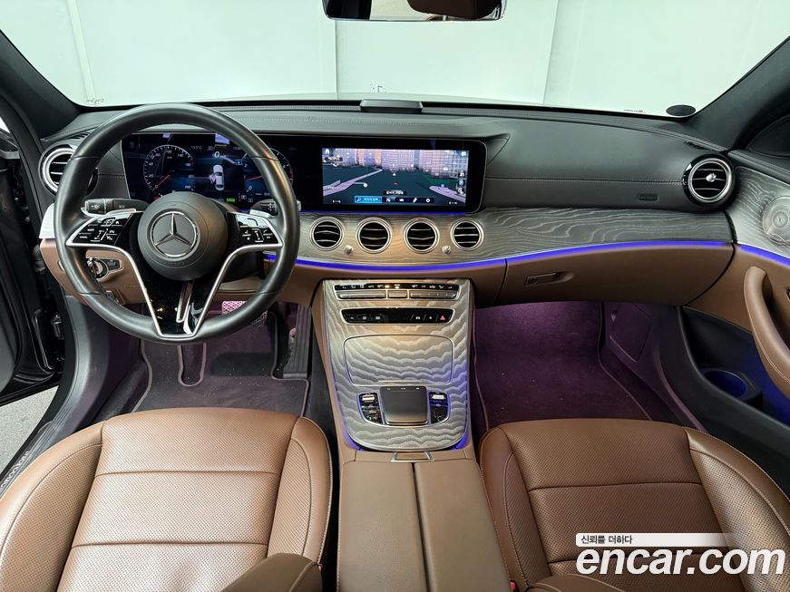 Mercedes-Benz E-Class 2023