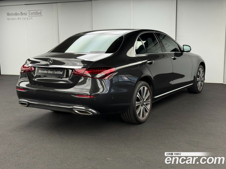 Mercedes-Benz E-Class 2023