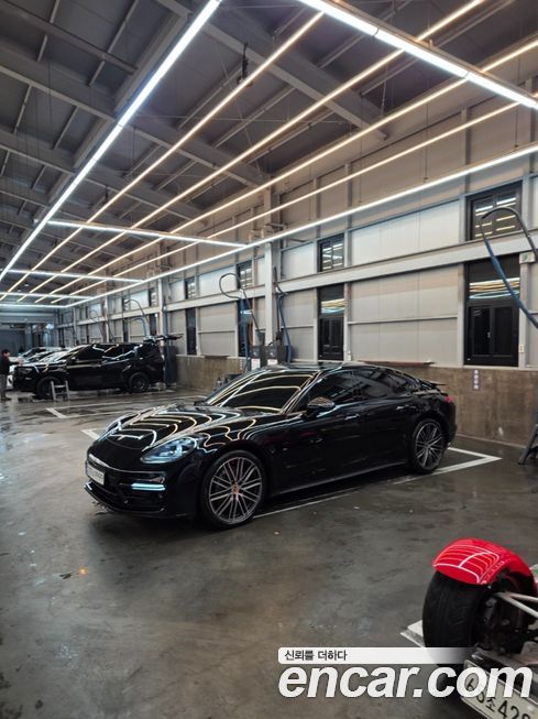 Porsche Panamera 2018