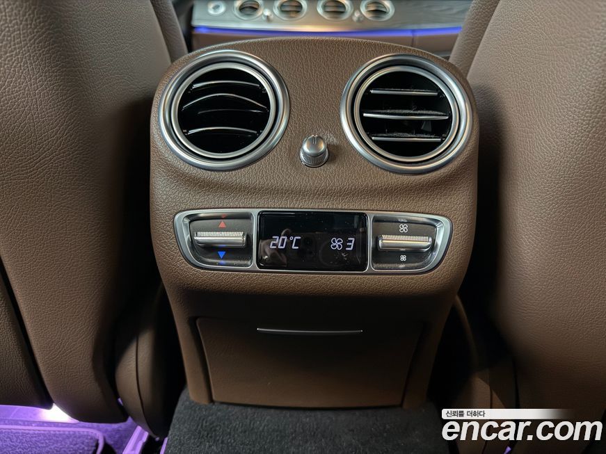 Mercedes-Benz E-Class 2023