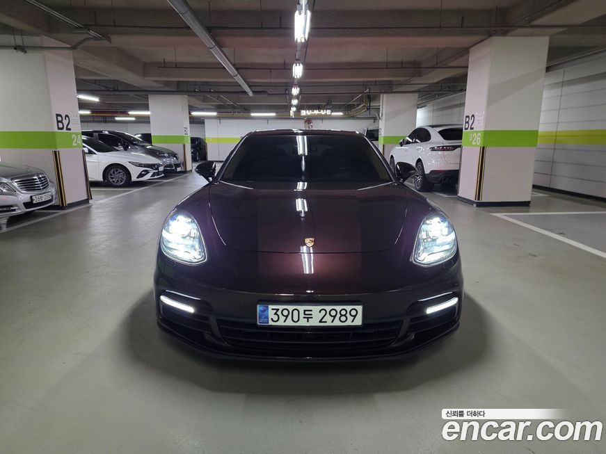 Porsche Panamera 2018