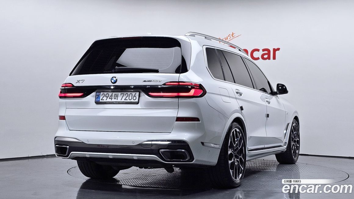 BMW X7 2024