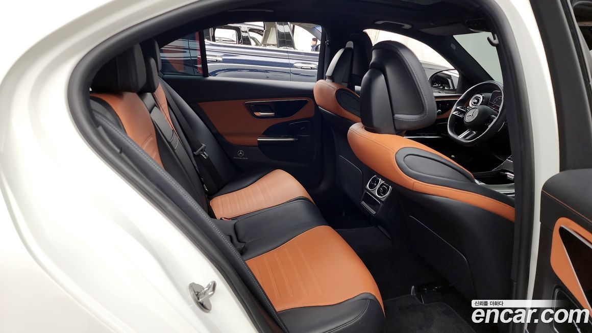 Mercedes-Benz C-Class 2022