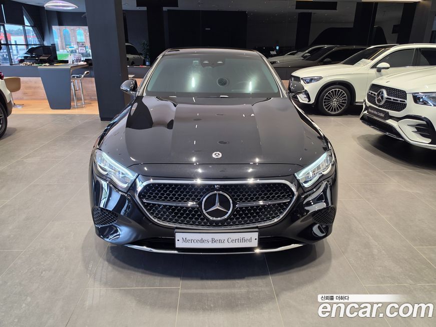 Mercedes-Benz E-Class 2025