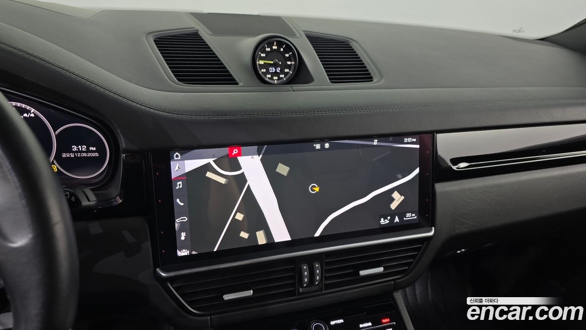 Porsche Cayenne 2020