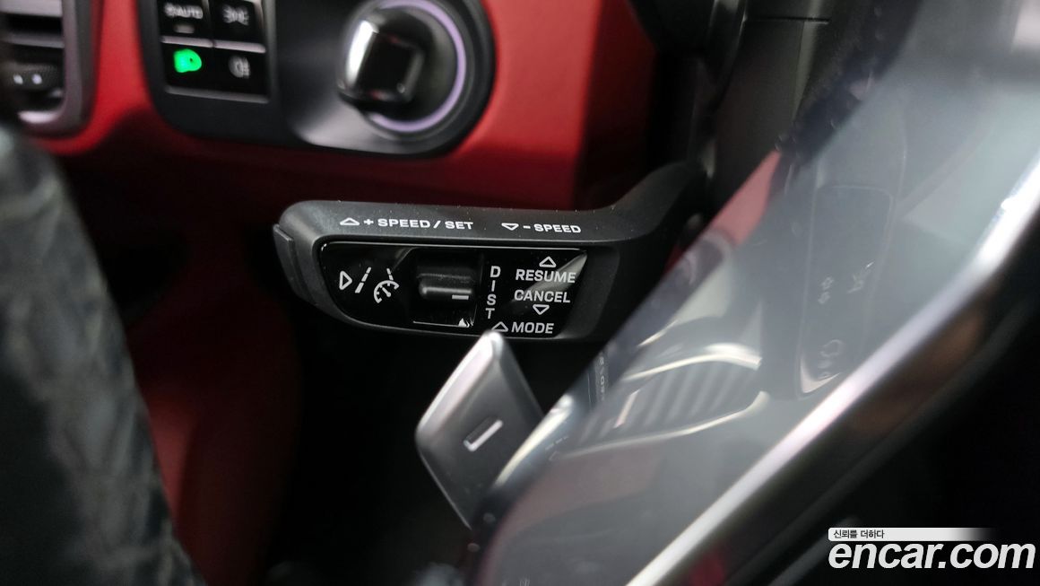 Porsche Cayenne 2021