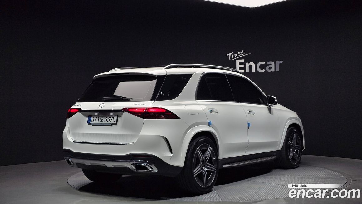 Mercedes-Benz GLE-Class 2023