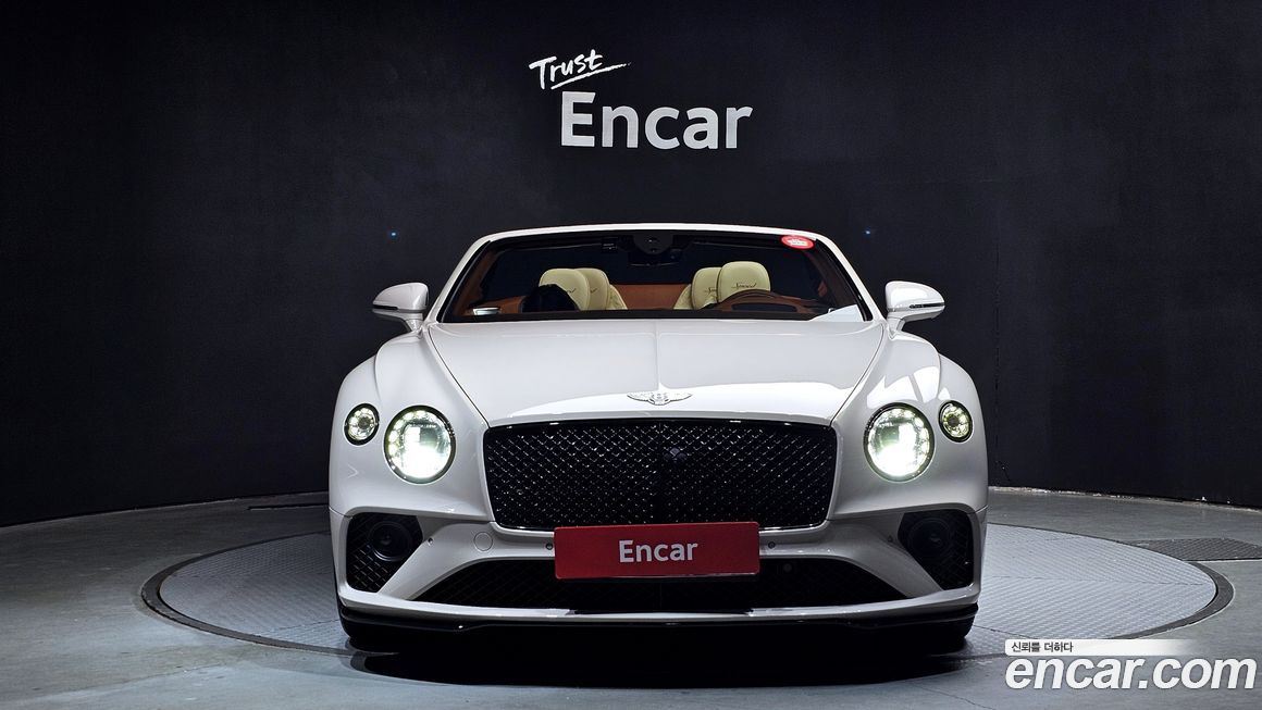 Bentley Continental 2022