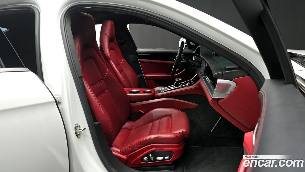 Porsche Panamera 2018
