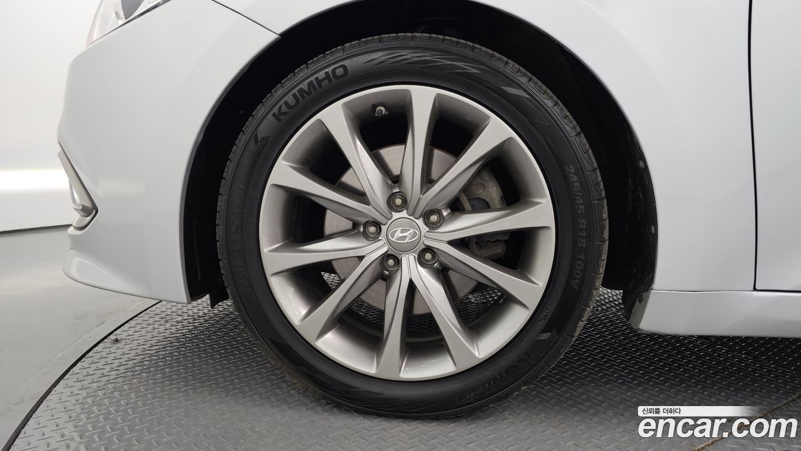 Hyundai Grandeur 2015