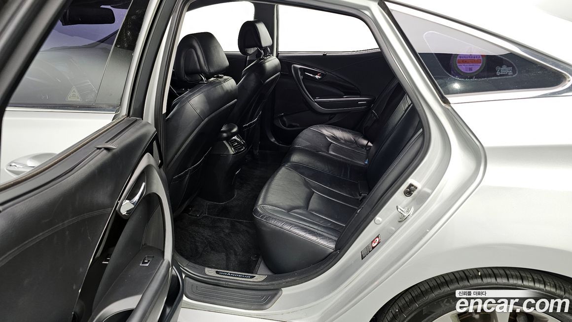 Hyundai Grandeur 2015