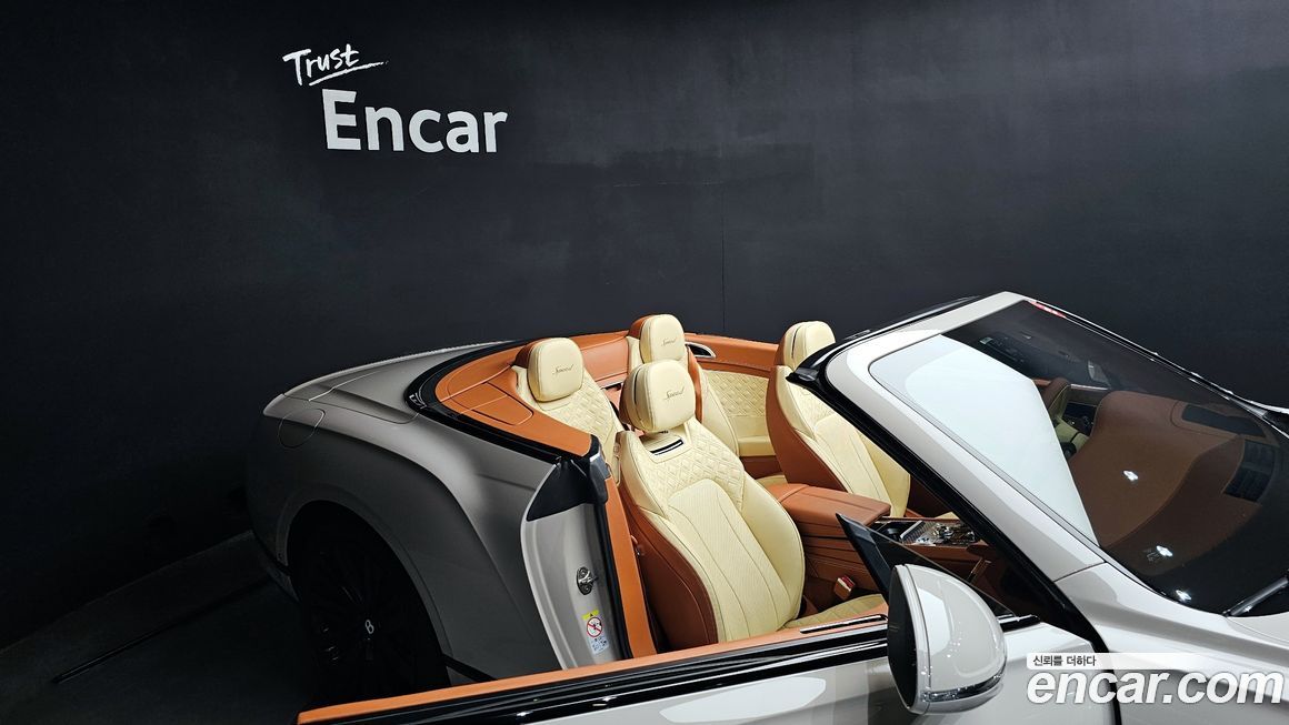 Bentley Continental 2022