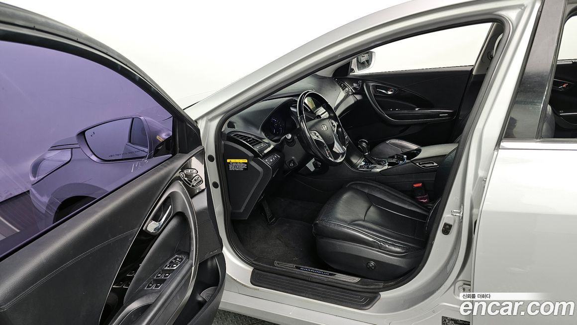 Hyundai Grandeur 2015