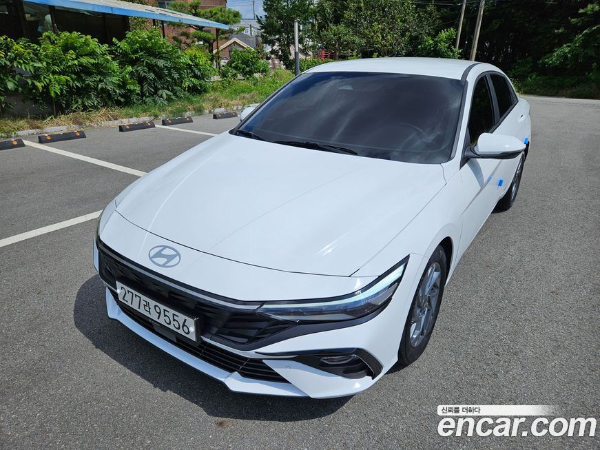 Hyundai AVANTE 2024