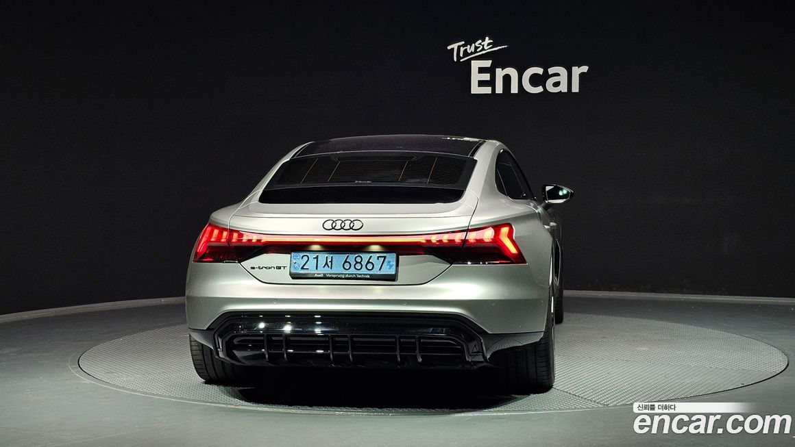 Audi e-tron GT 2022